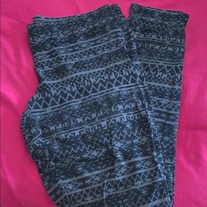 PRINTED EXPRESS LEGGINGS